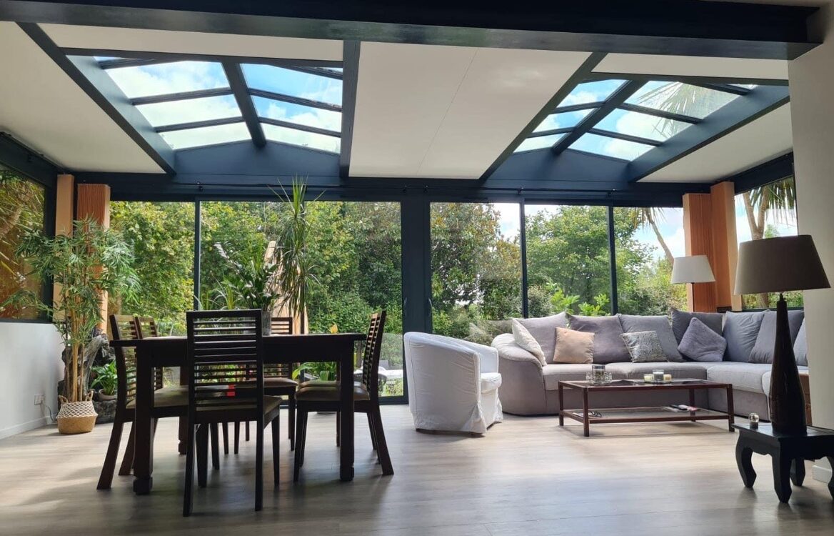 Véranda Toiture plate equinox vue intérieur