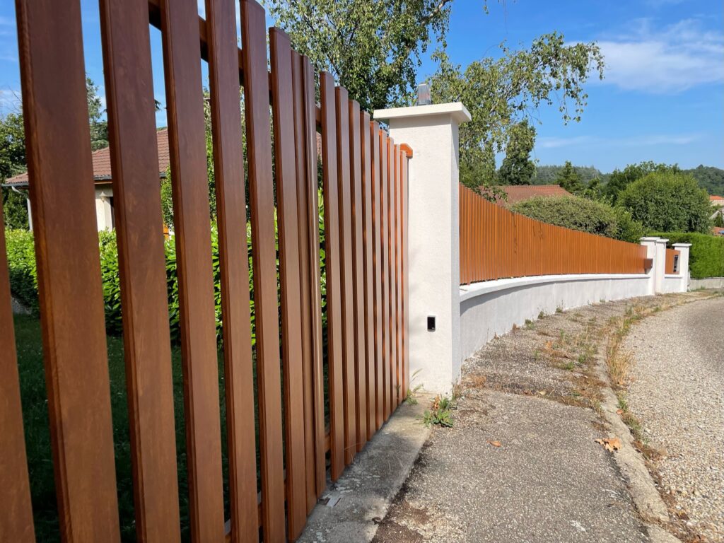 Brignais : Portail, clôture et portillon par A2B Concept