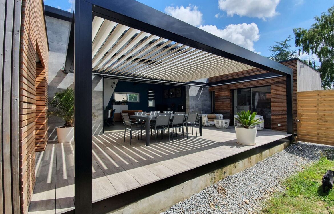 107c14c249_50186670_pergola-bioclimatique-nao