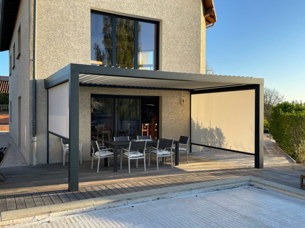 Pergola Bioclimatique Aluminium à Brignais