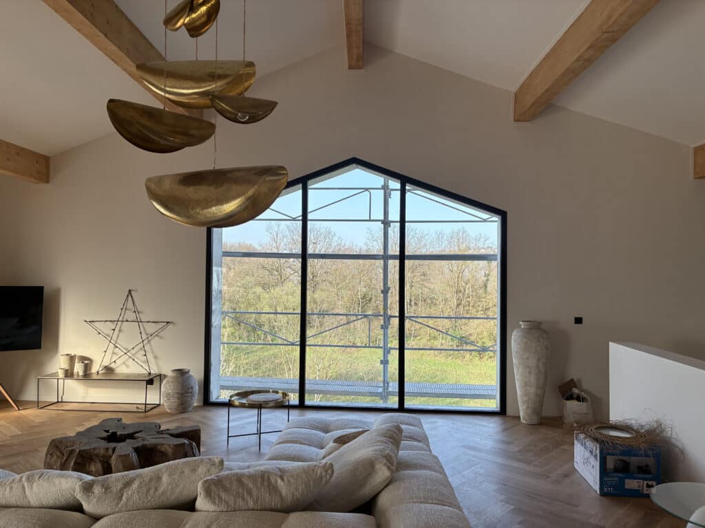 Installation d’une menuiserie panoramique par A2B Concept