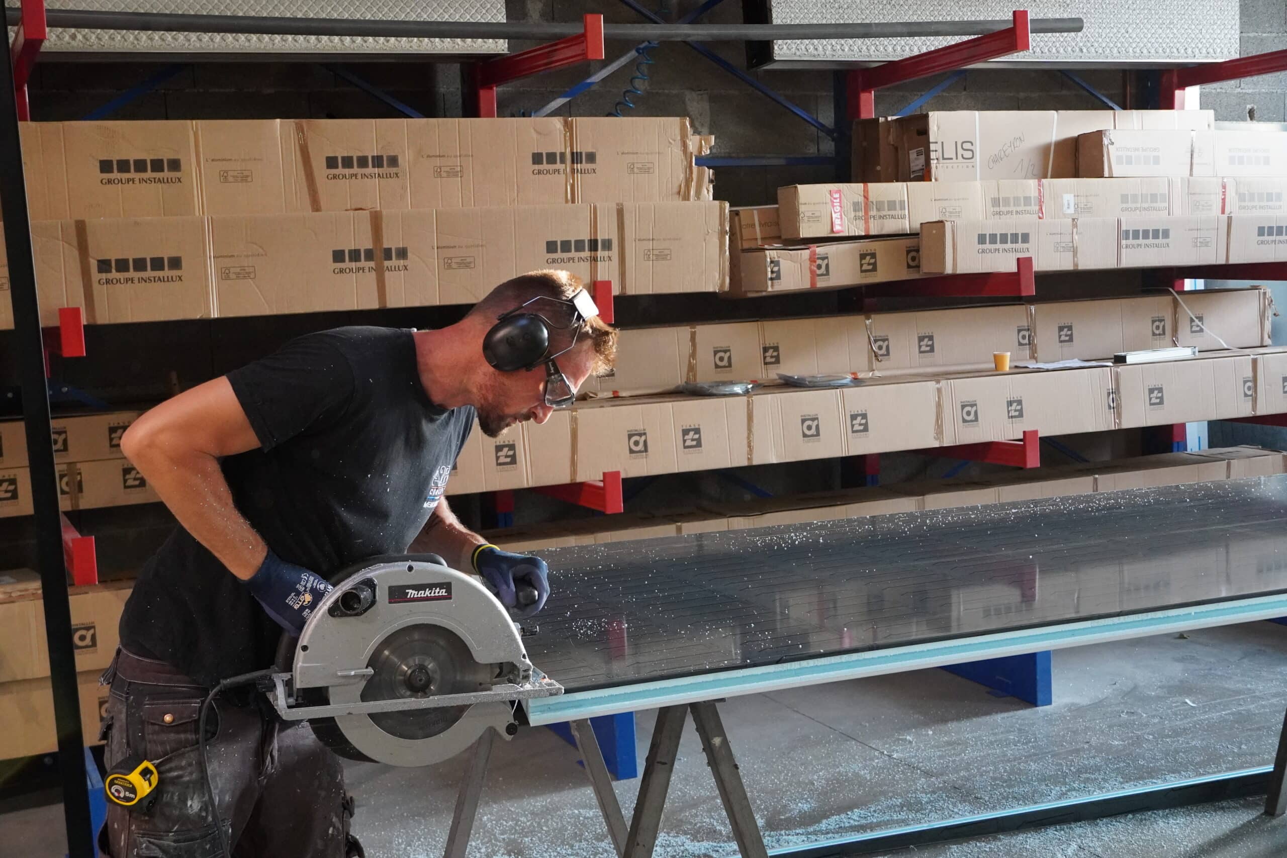 Chez A2B Concept, on fabrique nos pergolas dans notre atelier de Brignais